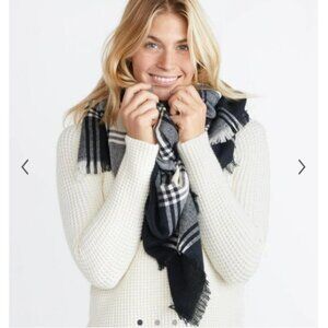 Marine Layer windowpane womens square scarf black/white sz 57x57 approximate